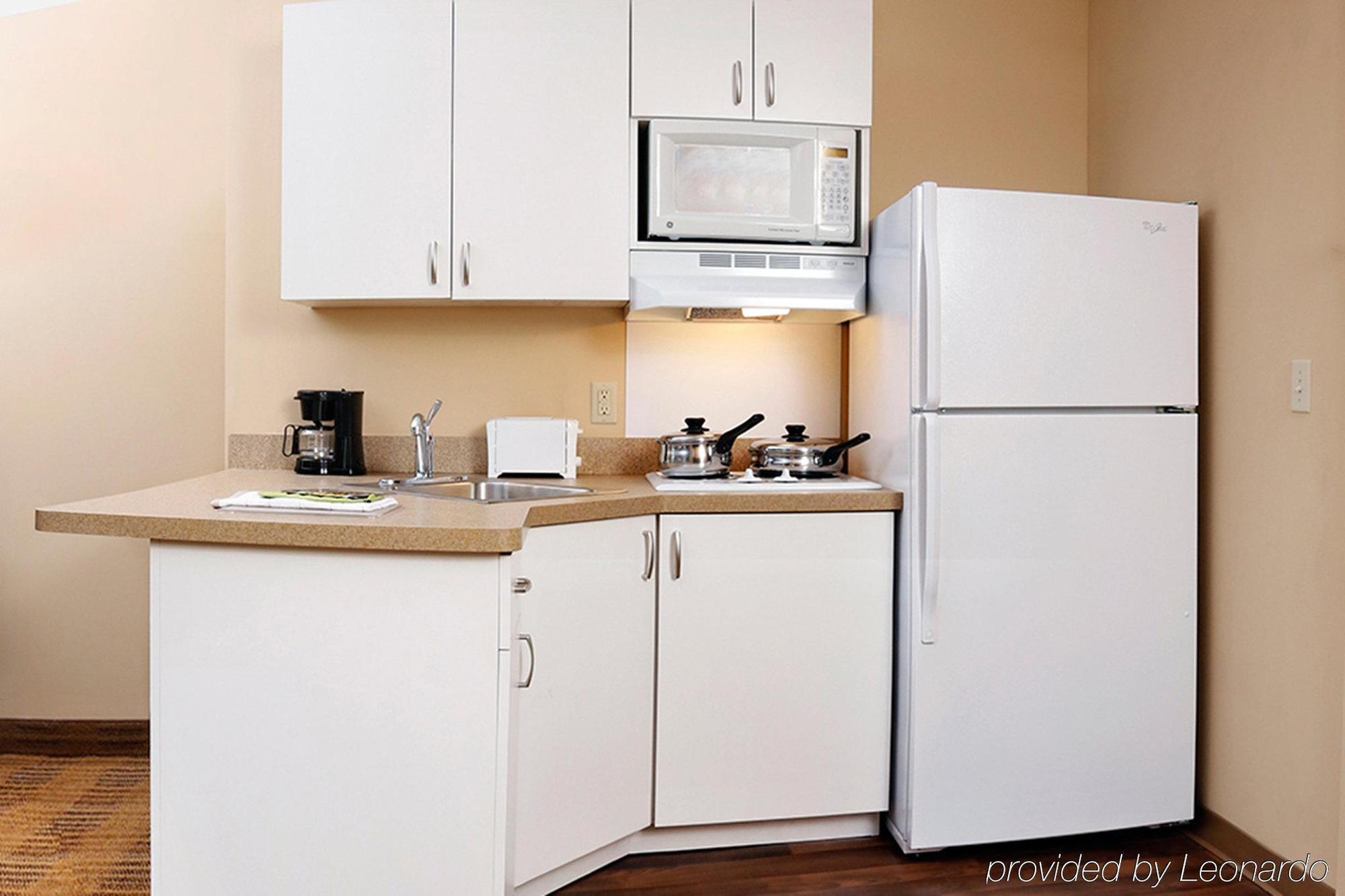 Extended Stay America Suites - Oakland - Emeryville Exteriör bild